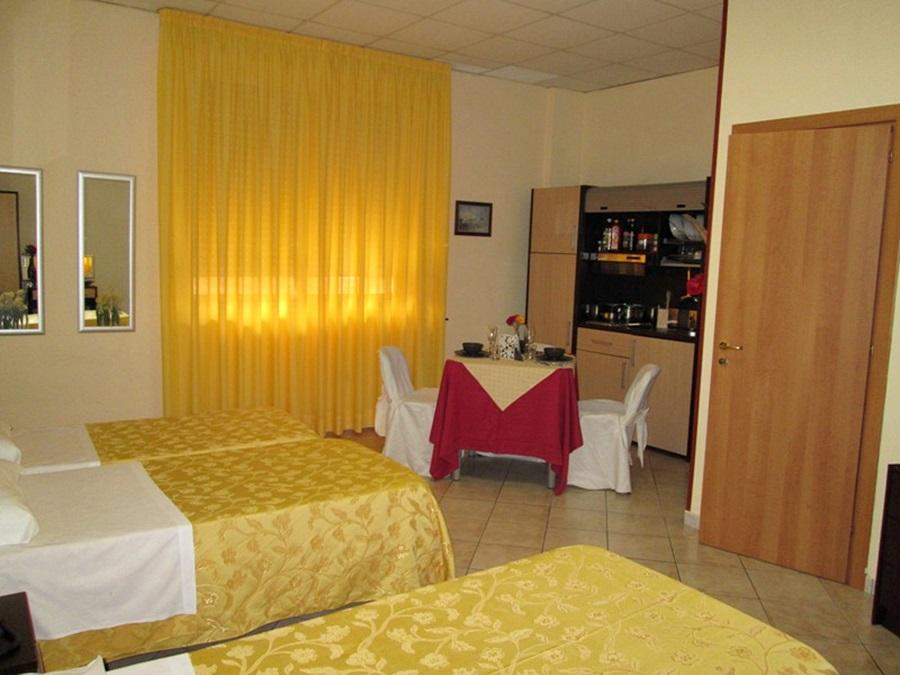 Residenza Partenopea 3* Nápoles